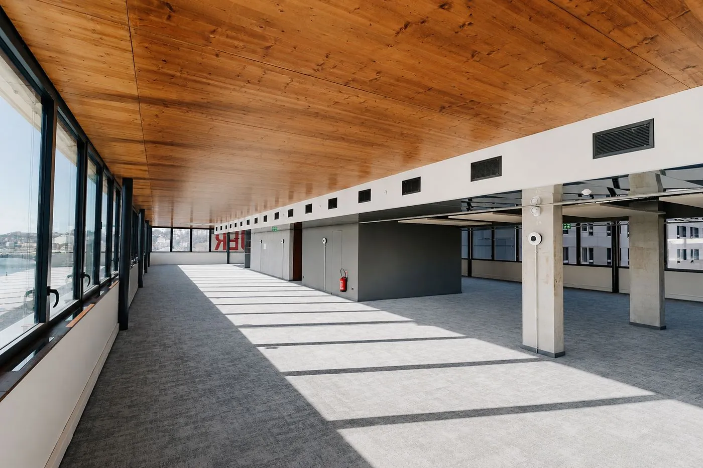Plateau de bureaux aménagé sur mesure jusqu'à 700 m² — Lyon