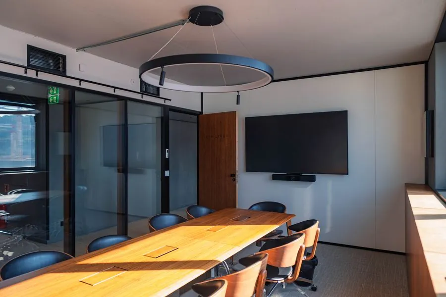 Salle de réunion Midlight à louer — Lumen Lyon